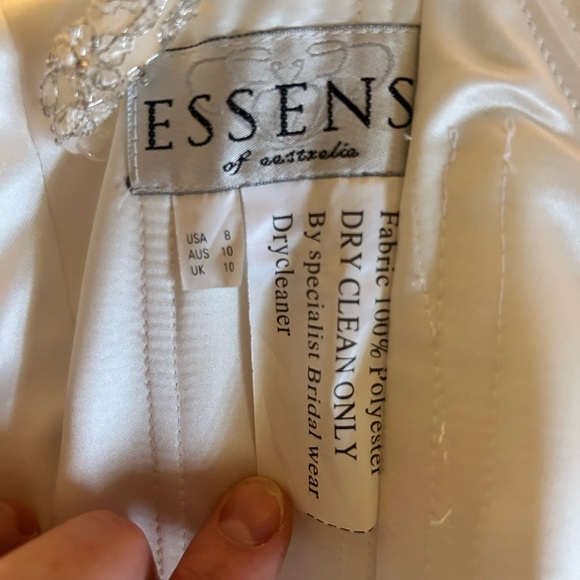 NWT Essense Of Australia Ivory Wedding Gown Sz 8 - Picture 11 of 11